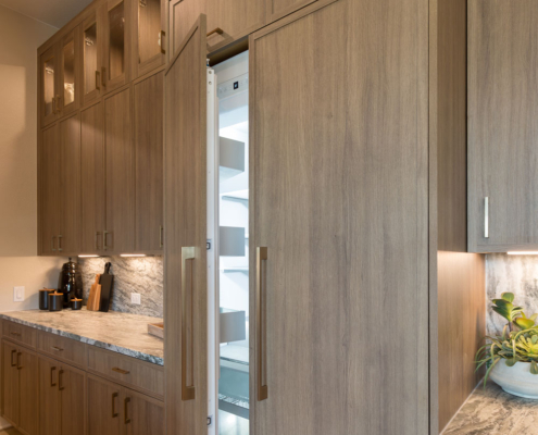 Slim Shaker appliance panel in Reveur - open
