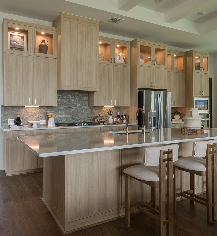 Kitchen in Biscay with Slim Shaker doors and Gallery vent hood