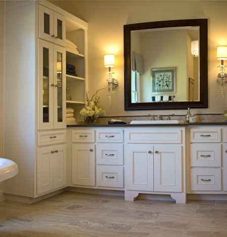 Bathroom 045 - Burrows Cabinets - Texas builder-direct cabinets