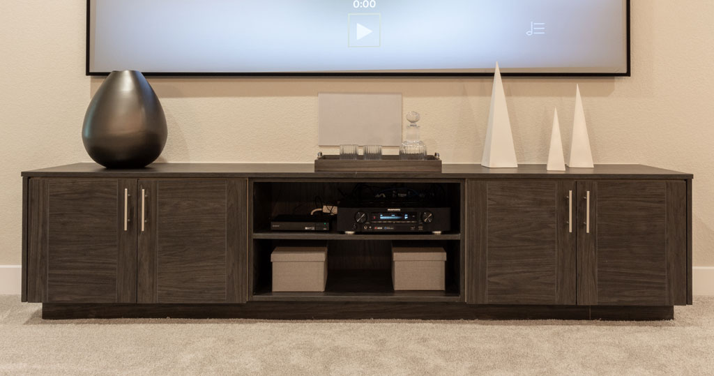 Media console in EVRGRN Vattern with 3 piece doors